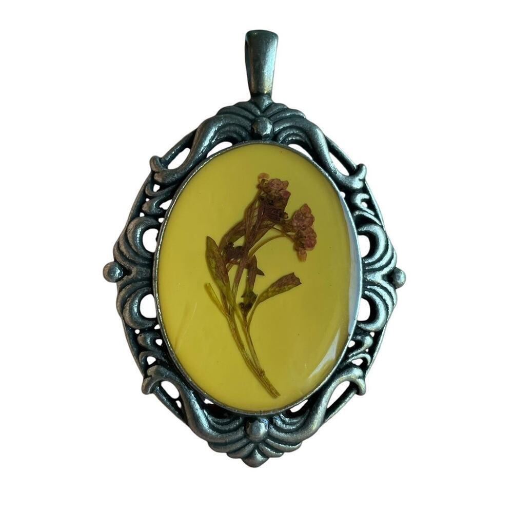 Large oval antique silver pendant with acrylic pressed flower